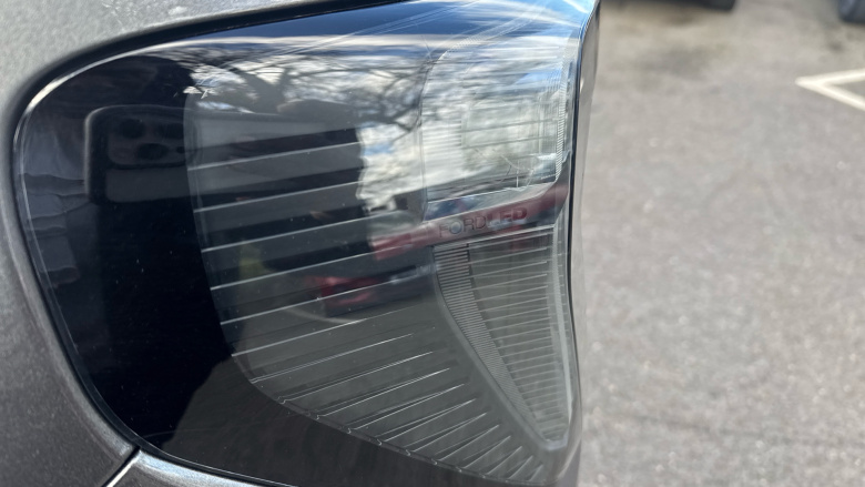 Ford Explorer 210kW Select 77kWh 5dr Auto Electric Estate